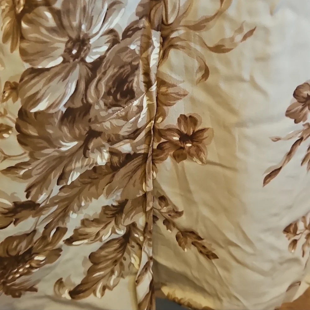 Vintage Spring 1997 Dolce & Gabbana Beige & Cream Floral Silk Maxi Dress - Picture 9 of 16